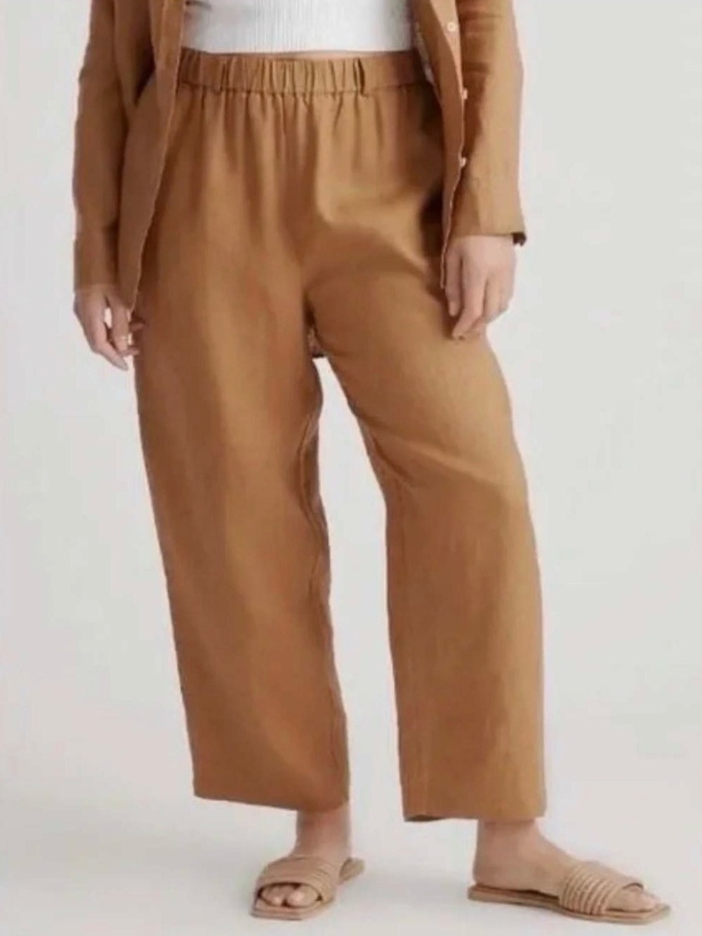 Quince 100% European Linen Tapered Ankle Pant in Golden Brown